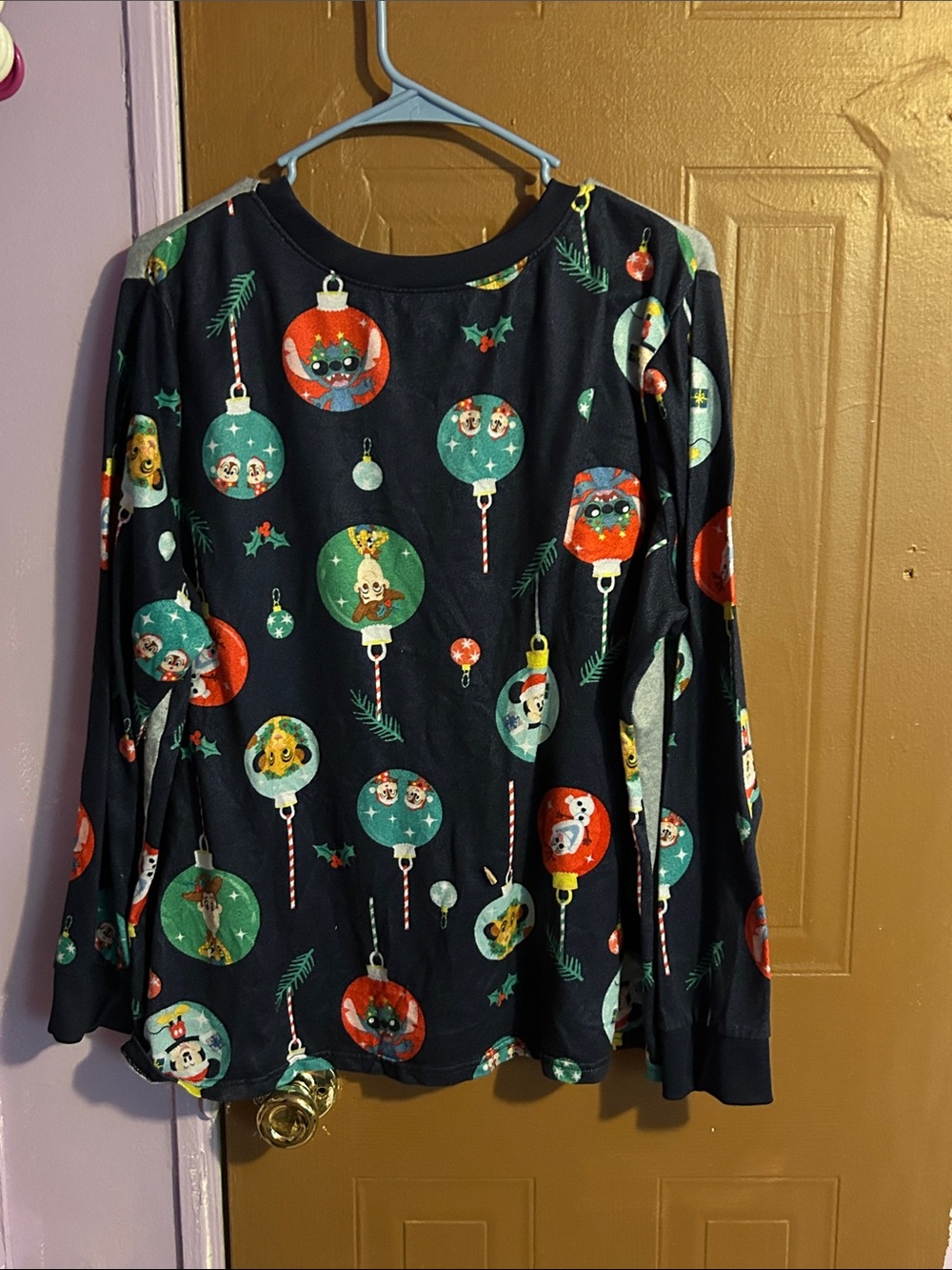 Disney 100 panjama set - Picture 6 of 9